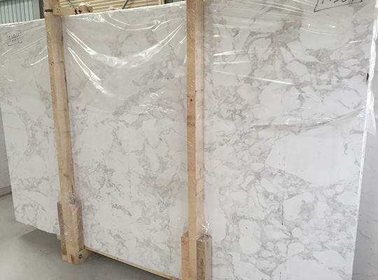 arabescato marble slabs